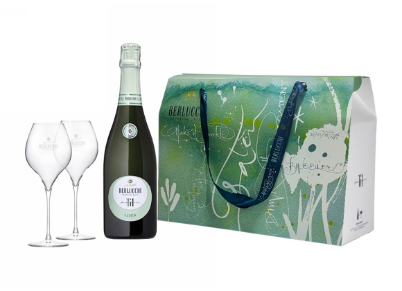 Berlucchi 61 Satèn Franciacorta DOCG 75 cl (confezione 2 calici)