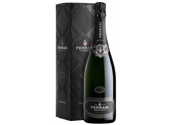 Ferrari Perlè Nero Trento DOC Magnum 2013 1,5 L
